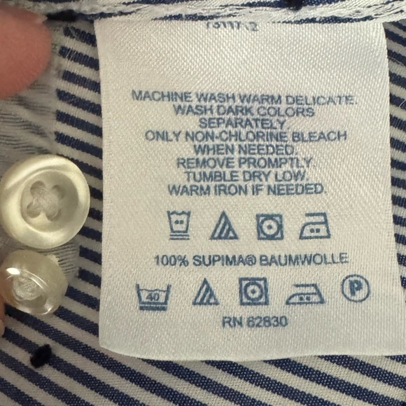 Lands End No Iron Supima Cotton 3/4 sleeve polka dot button up blouse size 8 - Picture 8 of 11